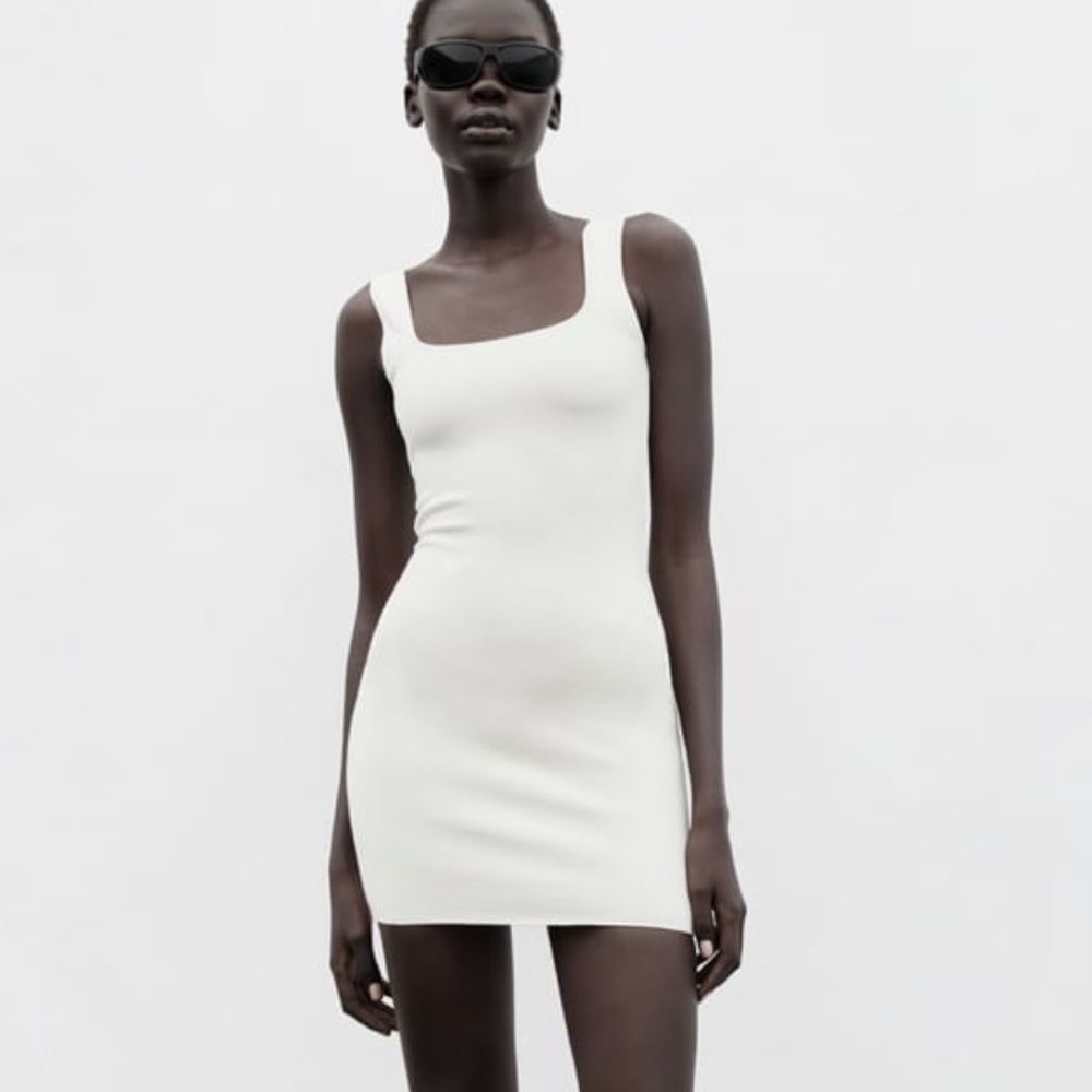 Zara stretch knit short fitted dress
